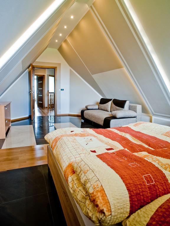 Apartamenty Toporowa Cyrhla Закопане Номер фото